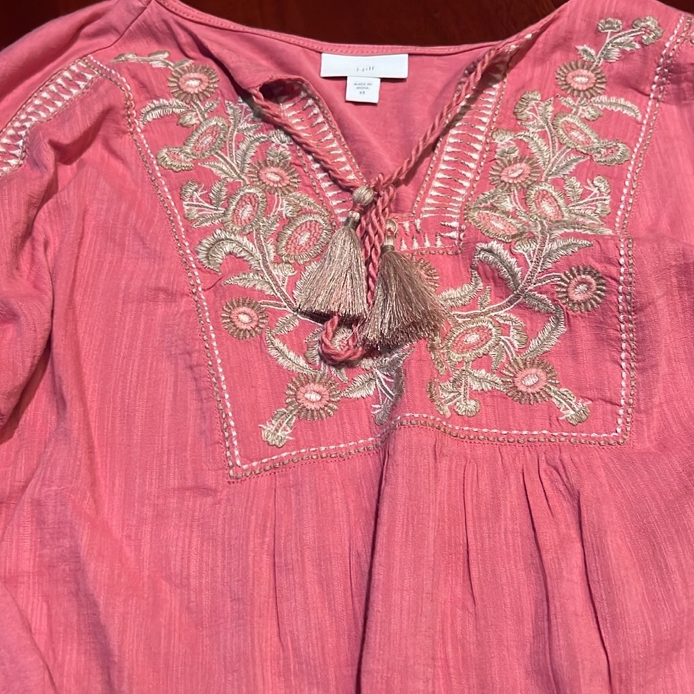 Jjill Long Sleeve Embroidered Front Peasant Top. XS. Cotton/modal . EUC - Picture 4 of 6